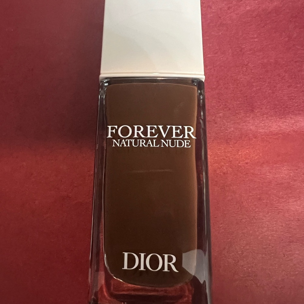 Dior 9N Foundation Luxurious Makeup